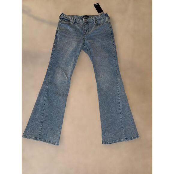 True Religion NWT Joey Mid-Rise Flare Jeans W33 – Vintage Med Wash Denim - Picture 1 of 11